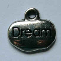 Dream charm 2 new.JPG (28511 bytes)